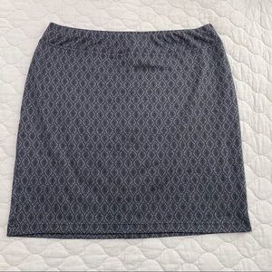 Grey/black stretch skirt 2X
